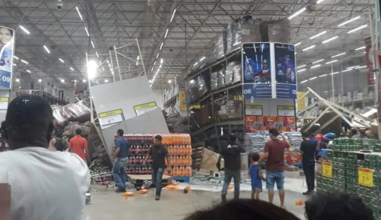 Brasil: 1 muerto y 8 heridos, tras desplome de estanterías en supermercado