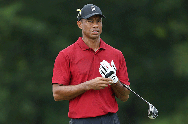 Tiger Woods resultó gravemente herido tras accidente automovilístico