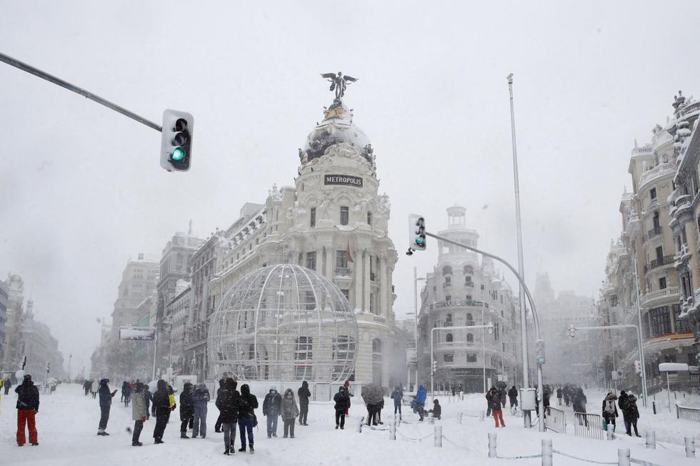 Tormenta de nieve en España provocó 3 muertes y caos en diferentes ciudades